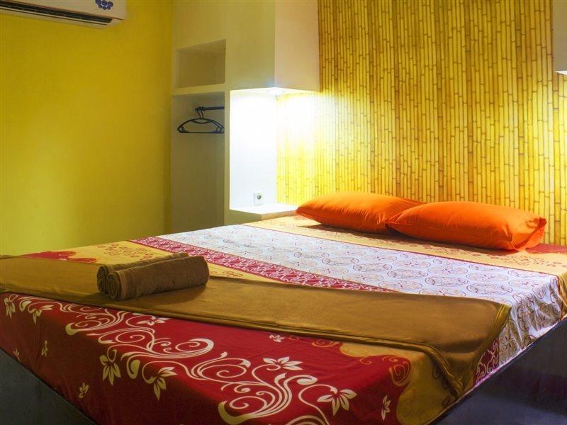 New Priok Indah Syariah Hotel Jakarta Luaran gambar